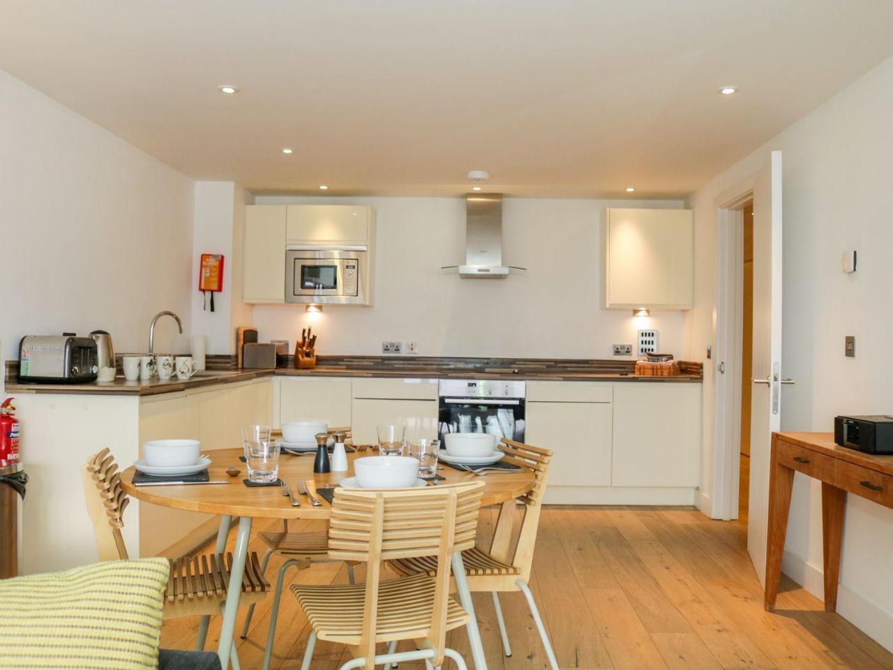 Gara Rock - Garden Apartment 7, Salcombe Dış mekan fotoğraf